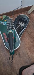 Bosch isio heg en gras schaar draadloos, Tuin en Terras, Ophalen, Accu