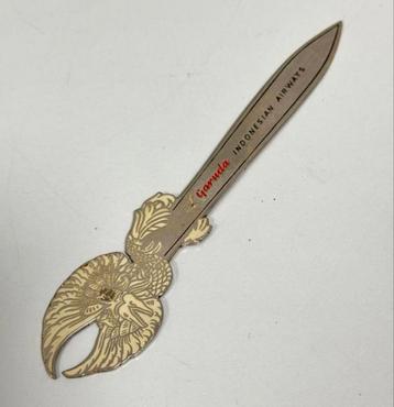 Zeldzame briefopener Garuda INDONESIAN AIRWAYS brief-opener beschikbaar voor biedingen