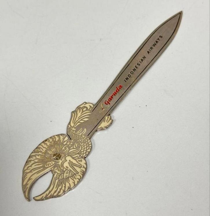 Zeldzame briefopener Garuda INDONESIAN AIRWAYS brief-opener, Antiek en Kunst, Antiek | Kantoor en Zakelijk, Ophalen of Verzenden