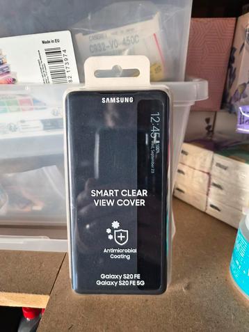 Galaxy S20 FE Smart Clear View Cover beschikbaar voor biedingen