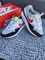 Nike Air Max 1 87" Chili Volt Maat 40/25cm, Sport en Fitness, Basketbal, Ophalen of Verzenden, Nieuw, Schoenen