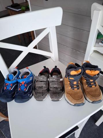 chaussures garçon - pointure 25 beschikbaar voor biedingen
