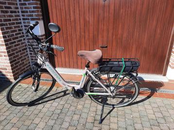 Electrische damesfiets Norta M600  met weinig kilometers beschikbaar voor biedingen