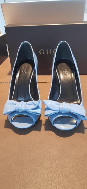 Chaussures taille 37 GUCCI 595€ MAINTENANT POUR 175€, Neuf, Escarpins, Gucci, Bleu