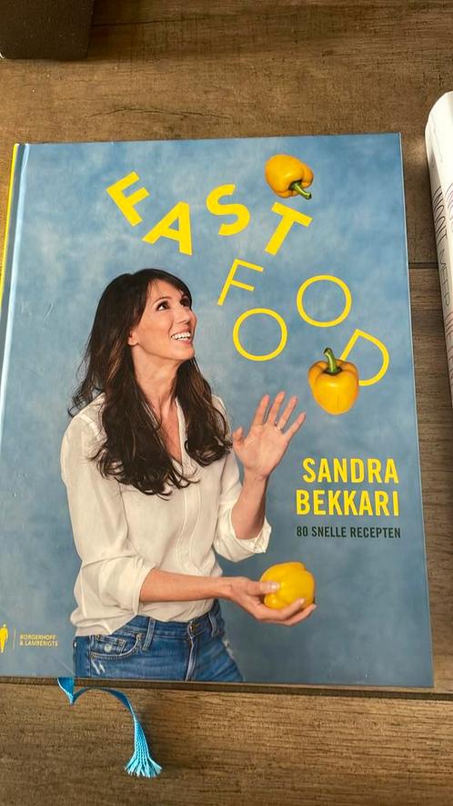 Sandra Bekkari - Fast Food, Boeken, Kookboeken, Zo goed als nieuw, Gezond koken, Ophalen