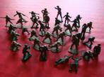 35 figurines diverses. Plastique . Militaires"Vintage"., Enlèvement ou Envoi, Autres, Autres types