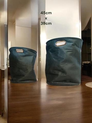 Set van 2x velvet (was) manden groen H45cm B39cm beschikbaar voor biedingen