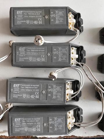 Transformateur  12V 50W – lot de 15 avec douilles beschikbaar voor biedingen