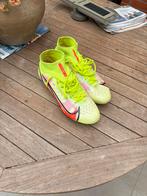 Nike Mercurial, taille 43, Sports & Fitness, Comme neuf, Enlèvement ou Envoi