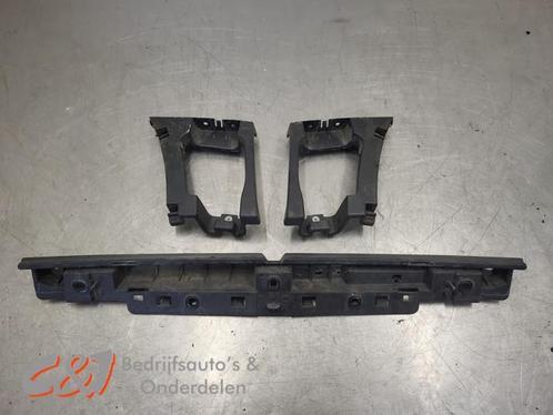 Bumperframe achter van een Opel Vivaro, Auto-onderdelen, Ophanging en Onderstel, Opel, Gebruikt, 3 maanden garantie, Ophalen of Verzenden