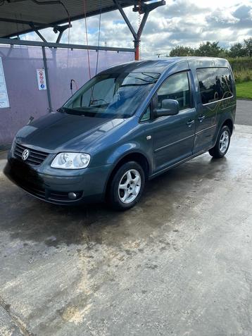 Volkswagen CADDY 1.9 TDI LIFE 2010 Clim gps jantes disponible aux enchères