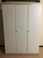 Armoire, Avec espace de penderie, 100 à 150 cm, 200 cm ou plus, Modern