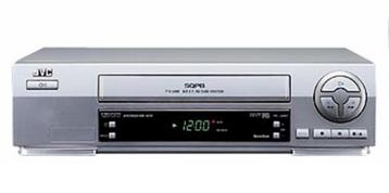 JVC HR-J580, Hifi stereo videorecorder met afstandsbediening beschikbaar voor biedingen