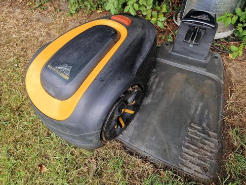 Grasmaaier robot, Tuin en Terras, Robotmaaiers, Gebruikt, 20 tot 25 cm, Ophalen