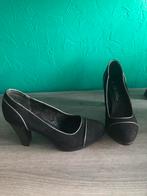 Mooie damesschoenen maat 39, Kleding | Dames, Schoenen, Ophalen, Zwart, Zo goed als nieuw, Schoenen met hoge hakken