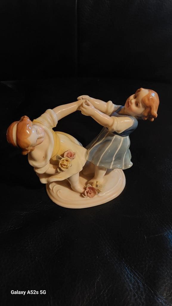 Dansende meisjes van Karl Ernst., Antiek en Kunst, Kunst | Designobjecten, Ophalen of Verzenden
