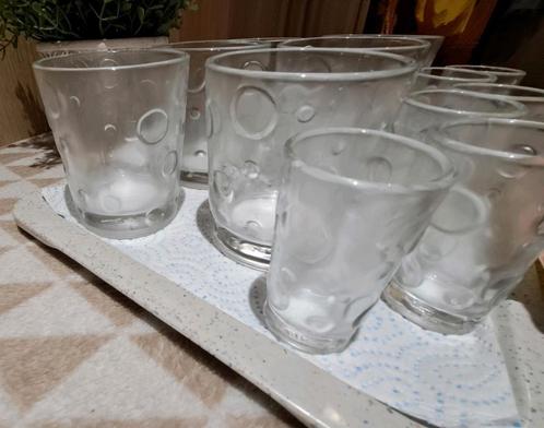 Collectie "Drops of water" 6 Gd en 6 pt 12 stuks, Verzamelen, Glas en Drinkglazen, Zo goed als nieuw, Ophalen