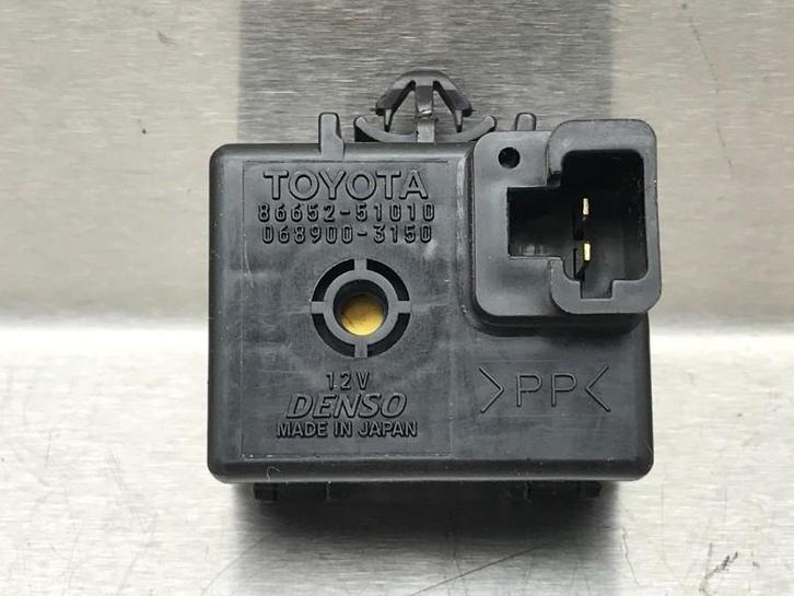 RELAIS Toyota Previa (R3) (|8665251010|0689003150|), Auto-onderdelen, Elektronica en Kabels, Toyota, Gebruikt