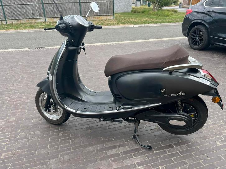 E-scooter, Fietsen en Brommers, Brommers | Overige merken, Zo goed als nieuw, Klasse B (45 km/u), Ophalen