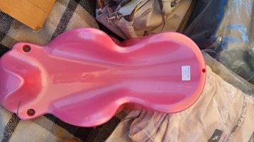 Badzitje beschikbaar voor biedingen