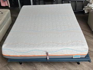 Matelas M-Line Slow Motion 140 x 200 cm, Enlèvement, Comme neuf