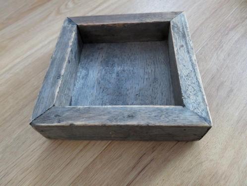 Coupelle carrée en bois, Antiek en Kunst, Antiek | Overige Antiek, Ophalen of Verzenden