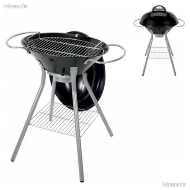 Barbecue au charbon camping gaz neuf, Tuin en Terras, Houtskoolbarbecues, Nieuw, Ophalen