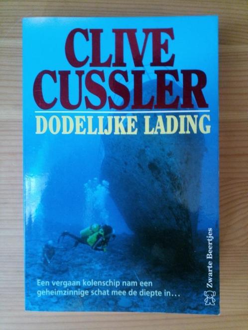 Clive Cussler - Dodelijke lading (Dirk Pitt avontuur) - 3 ex, Boeken, Thrillers, Gelezen, Amerika, Ophalen of Verzenden