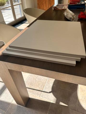3 legplanken Ikea PAX 50x58cm   beschikbaar voor biedingen