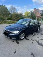 Vend bmw e90 320d 163cv avec un souci moteur, Autos, BMW, Achat, Beige, Capteur de lumière, 5 portes