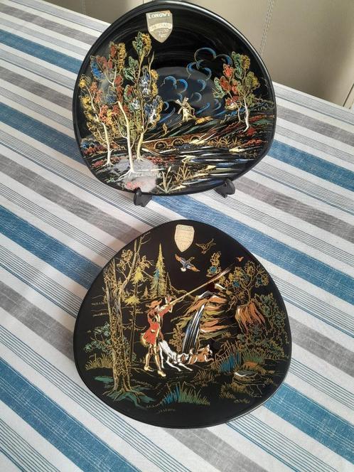 Longwy Art Creation 2 TBE decoratieve borden, Antiek en Kunst, Curiosa en Brocante, Ophalen of Verzenden
