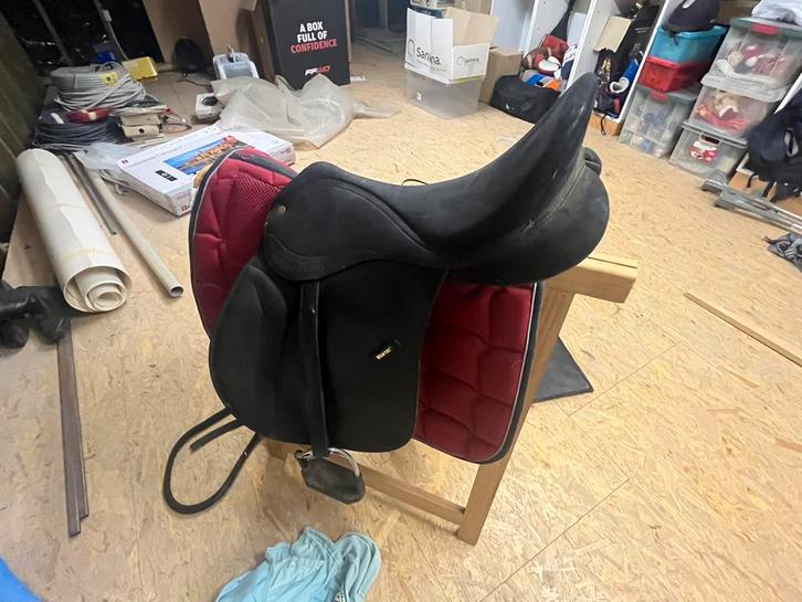 Wintec comfort zadel, Dieren en Toebehoren, Paarden en Pony's | Zadels, Zo goed als nieuw, Ophalen
