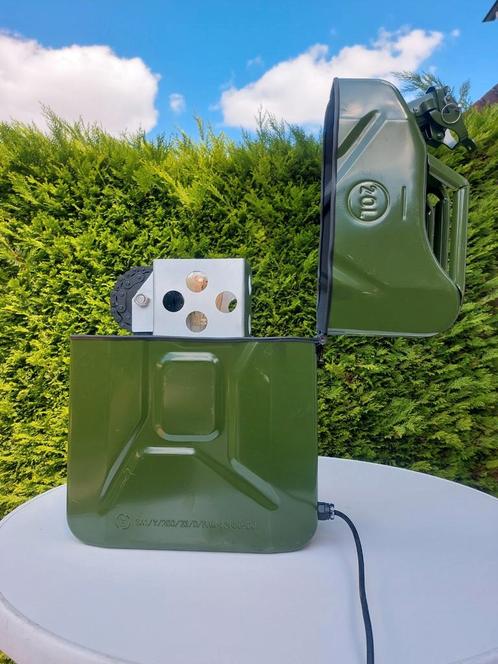 Supergave Zippo Jerrycan lamp, Huis en Inrichting, Lampen | Tafellampen, Zo goed als nieuw, Metaal, Ophalen of Verzenden