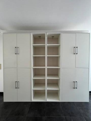 Boekenkast 5-delig (stuks ook apart verkrijgbaar) beschikbaar voor biedingen