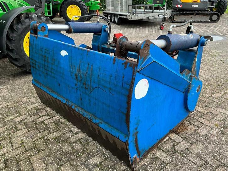 2008 AP NT 1800 Kuilhapper, Zakelijke goederen, Landbouw | Werktuigen, Overige, Stalinrichting