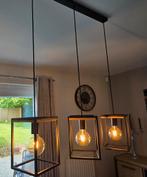 2 luminaires avec suspensions, Ophalen