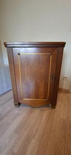 Kastje, Antiek en Kunst, Ophalen