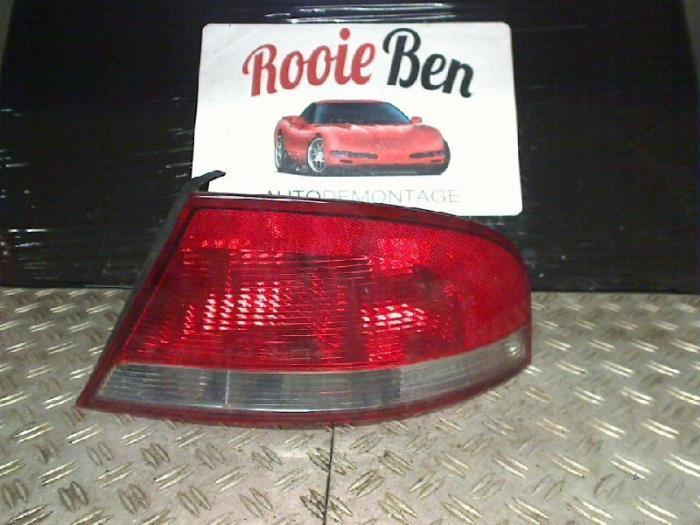 Feu arrière droit d'un Chrysler Sebring, Autos : Pièces & Accessoires, Éclairage, Chrysler, Utilisé, 3 mois de garantie, Enlèvement ou Envoi