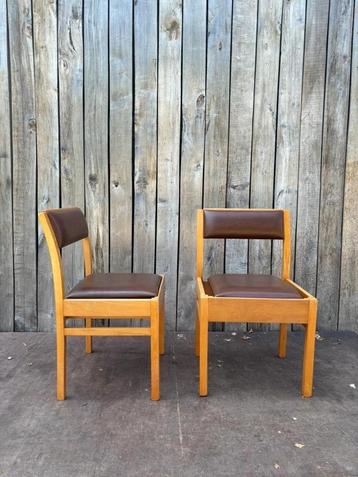 6 midcentury stoelen beschikbaar voor biedingen