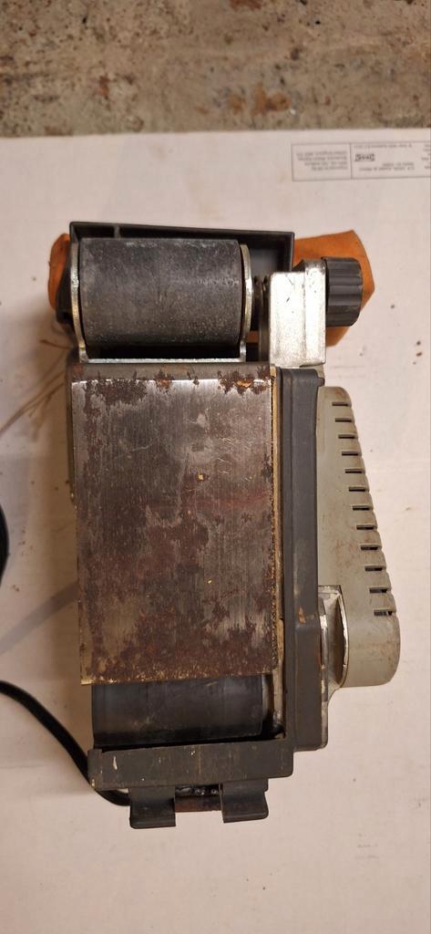 Ponceuse à bande Elektra Beckum – Fonctionne parfaitement, Bricolage & Construction, Outillage | Ponceuses, Ponceuse à bande, Enlèvement