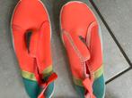 Waterschoenen 34/35 +turnpantoffels 36, Ophalen, Zo goed als nieuw