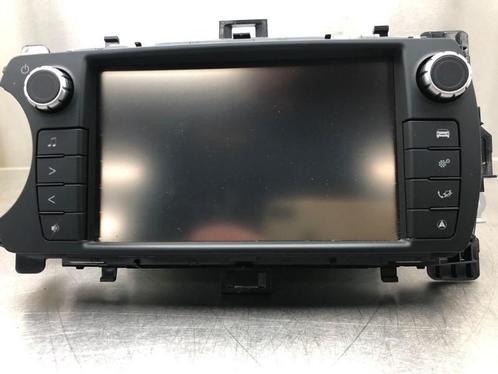 RADIO Toyota Yaris III (P13) (01-2010/09-2020) (861400D100), Auto-onderdelen, Overige Auto-onderdelen, Toyota, Gebruikt