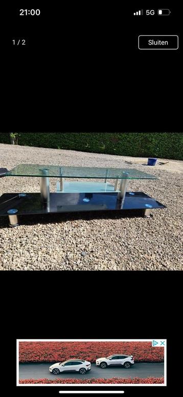 Prachtige televisie tafel beschikbaar voor biedingen