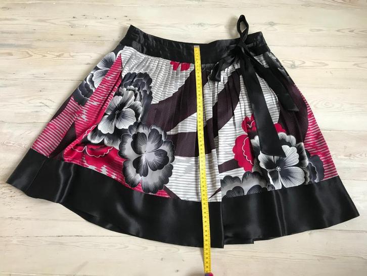 Ted Baker Zwart Rokje, Kleding | Dames, Rokken, Zo goed als nieuw, Maat 36 (S), Zwart, Boven de knie, Ophalen of Verzenden