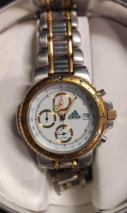 Vintage horloge adidas 25 jaar in originele geschenkdoos, Handtassen en Accessoires, Horloges | Heren, Gebruikt, Polshorloge, Ophalen of Verzenden