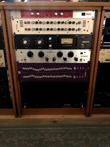 Studio preamp/EQ's /Compressor/ beschikbaar voor biedingen