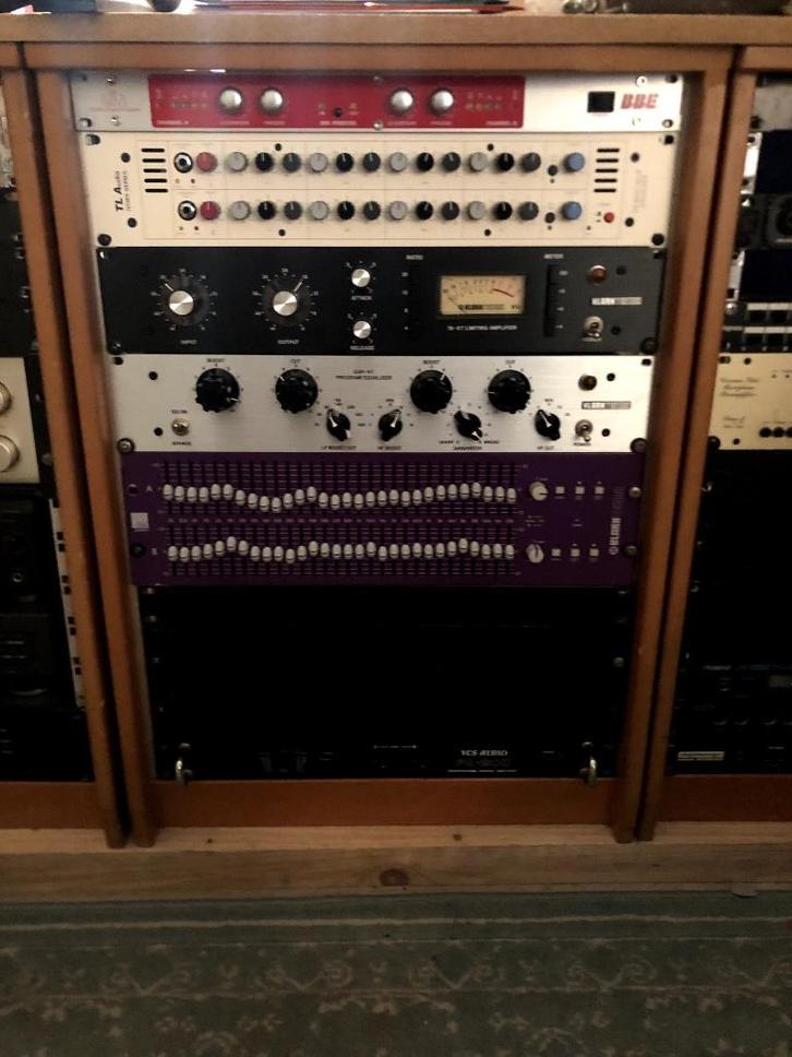 Studio preamp/EQ's /Compressor/, Muziek en Instrumenten, Effecten, Zo goed als nieuw, Equalizer, Compressor, Ophalen