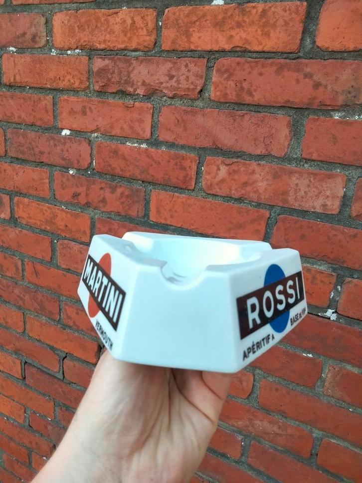 Vintage Martini Rossi dry asbak porselein, Verzamelen, Merken en Reclamevoorwerpen, Gebruikt, Ophalen of Verzenden