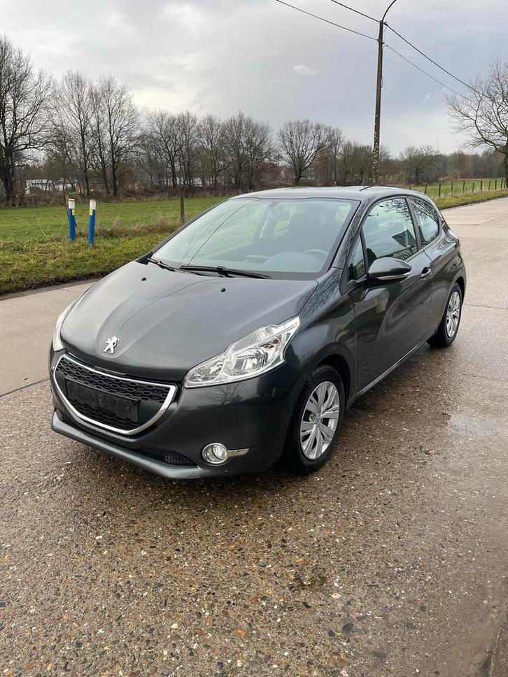 PEUGEOT 208 1.2 BENZINE BLANCO KEURING DIRECT BESCHIKBAAR, Auto's, Peugeot, Bedrijf, ABS, Airbags, Airconditioning, Bluetooth