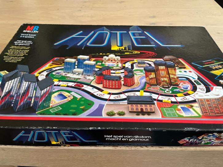Hôtel - MB Spellen, Verzamelen, Overige Verzamelen, Gebruikt, Ophalen of Verzenden